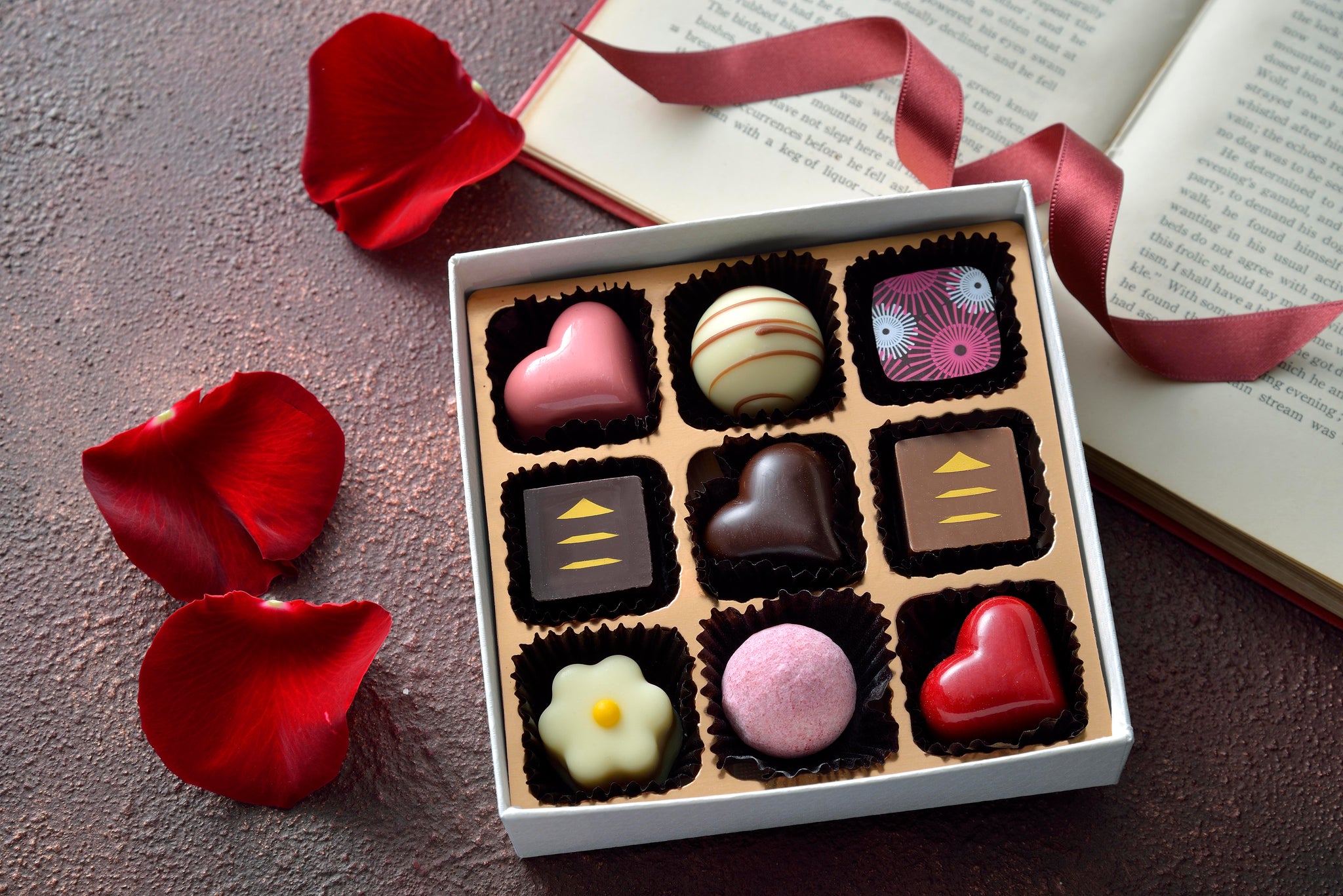 期間限定 スウィートチョコレート（9個入り） – ホテル椿山荘東京