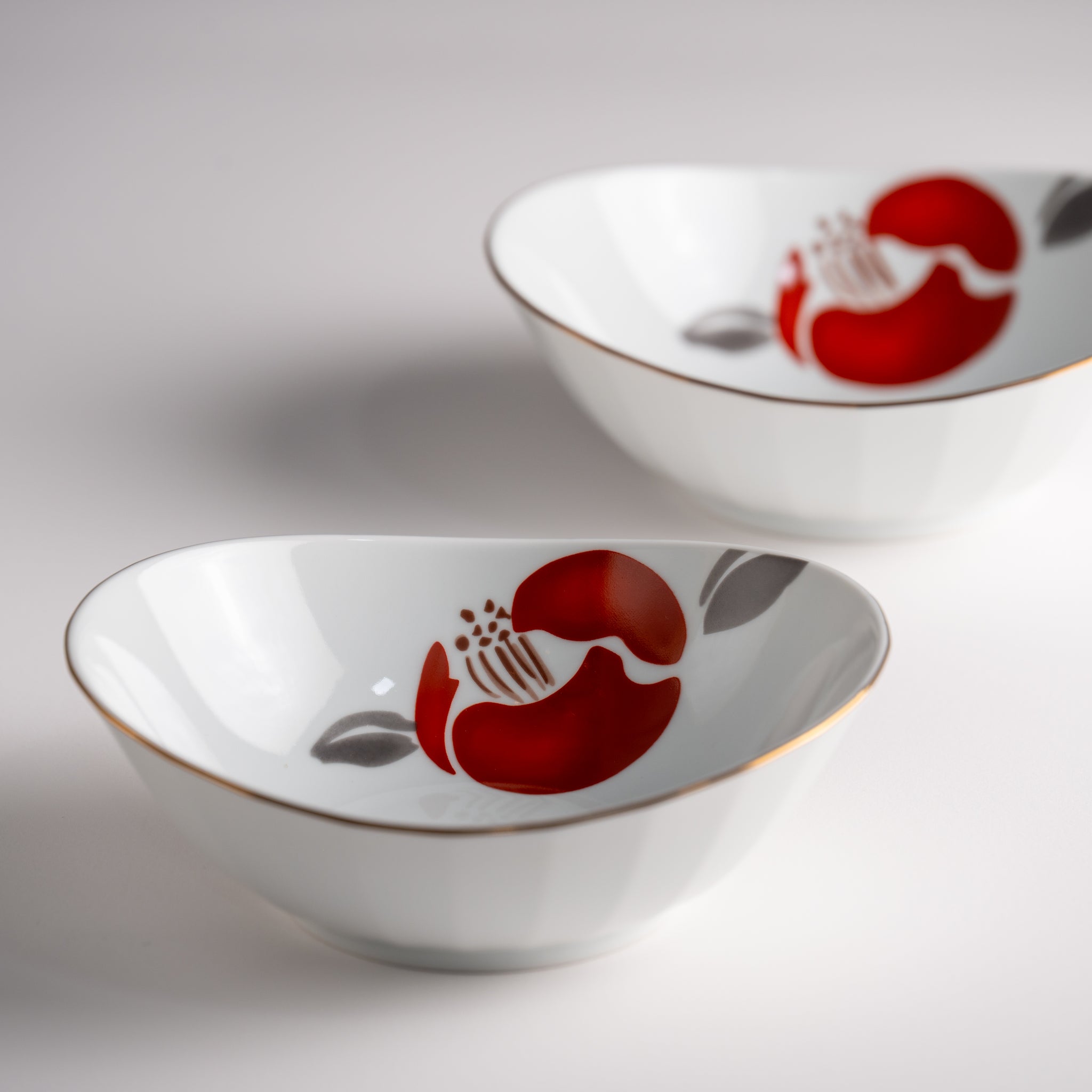 有田焼つばき 小鉢2個揃 – ホテル椿山荘東京オンラインストア