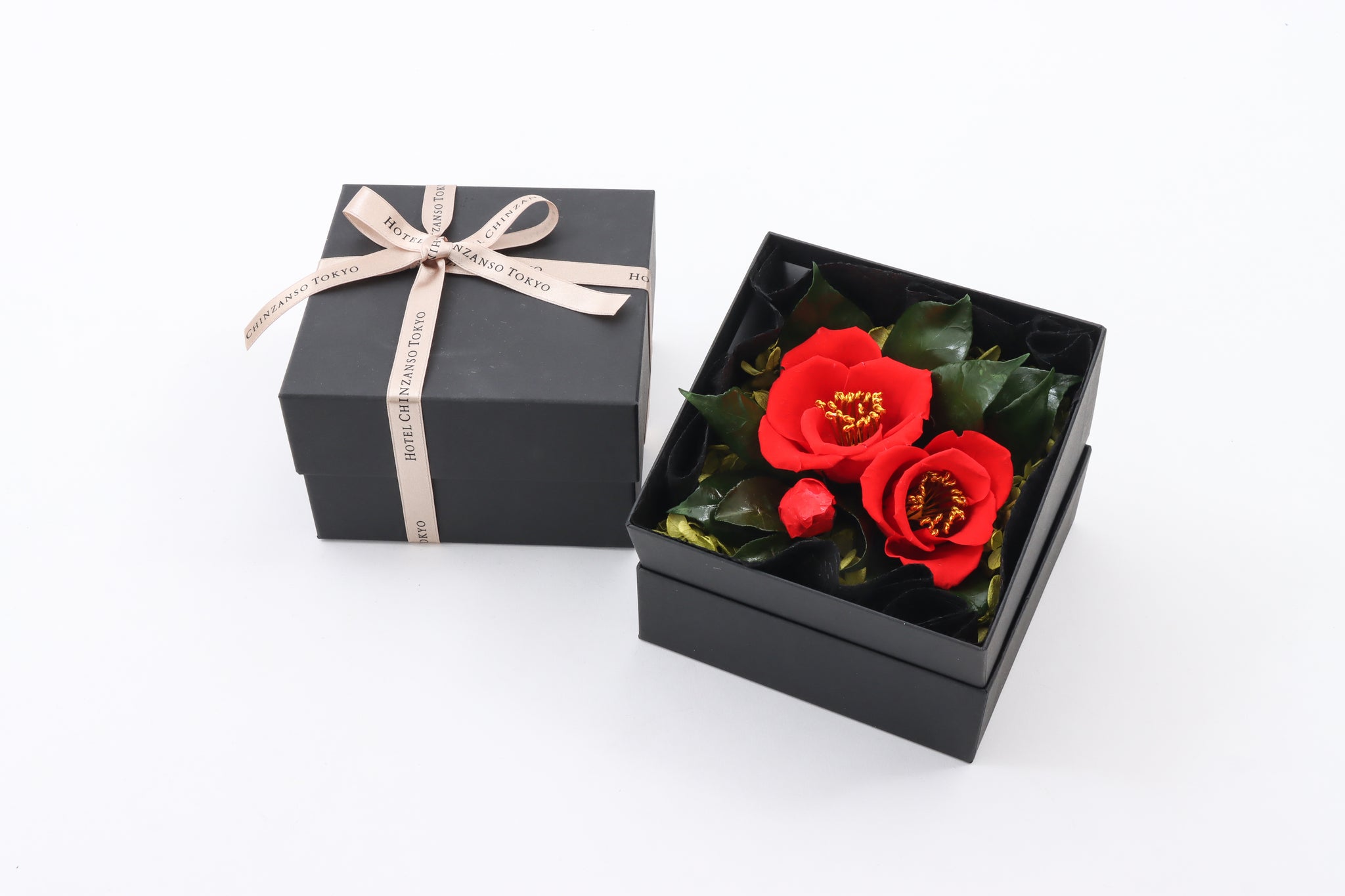 プリザーブドフラワーボックス～椿～ – ホテル椿山荘東京オンラインストア